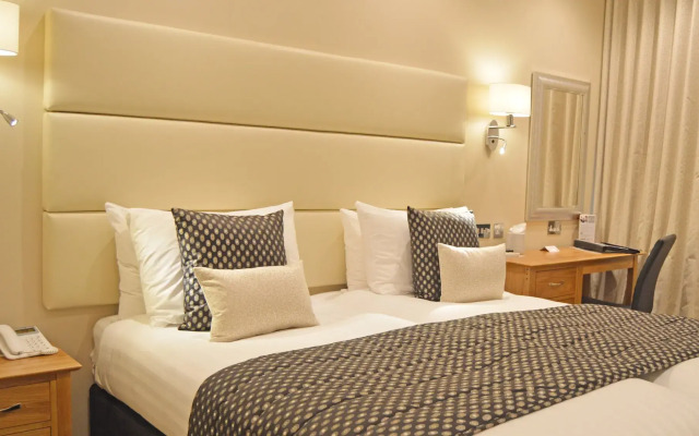 The Devon Hotel