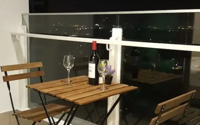 ZEN Suite Parc Regency Plentong Masai