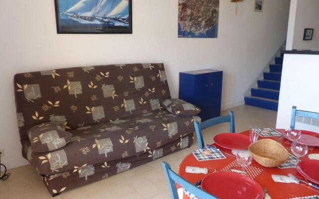 Appartement Le Lavandou, 2 pièces, 4 personnes - FR-1-308-61