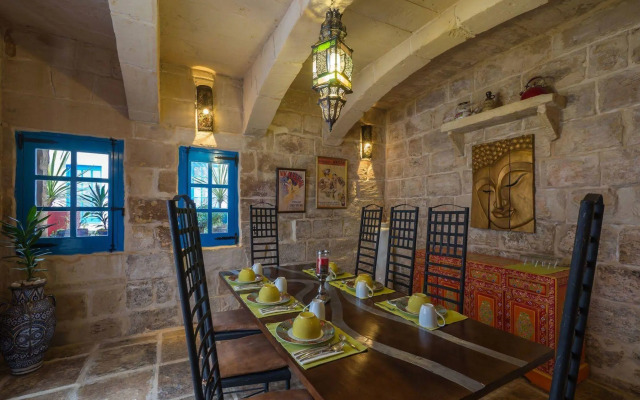 Chapel 5 Suites
