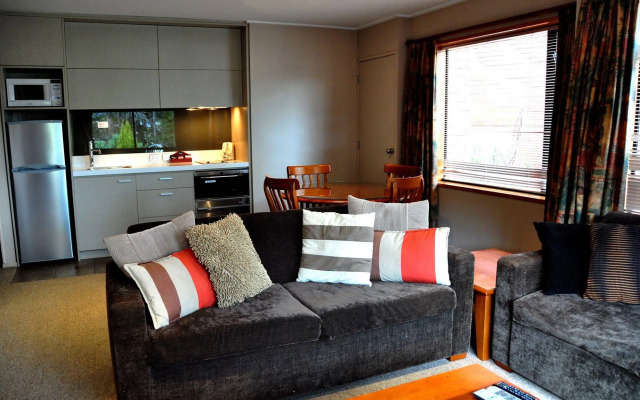 St James Apartments
