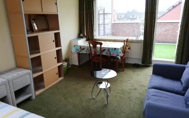 Home stay Utrecht — Women only (гостевой дом для женщин)