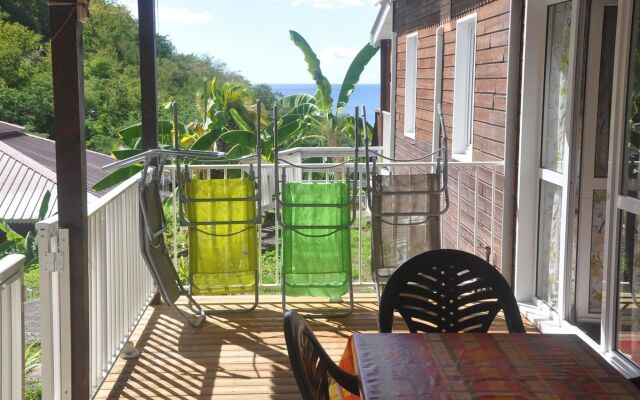 Bungalow With 2 Bedrooms in Bouillante, With Terrace and Wifi - 100 m