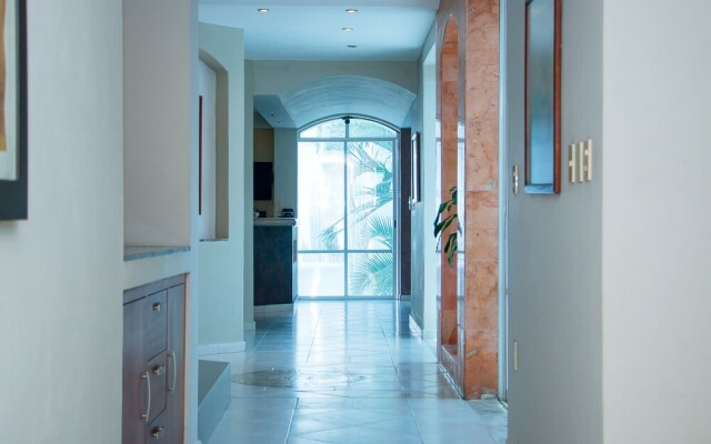 Luxury Villa Alamos