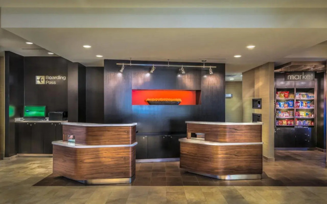 Courtyard Charleston