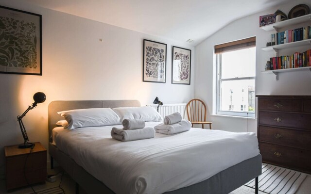 Stylish Flat in Cotham, Free On-street Parking