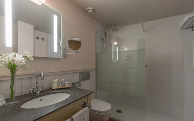 Hotel San Antonio El Real