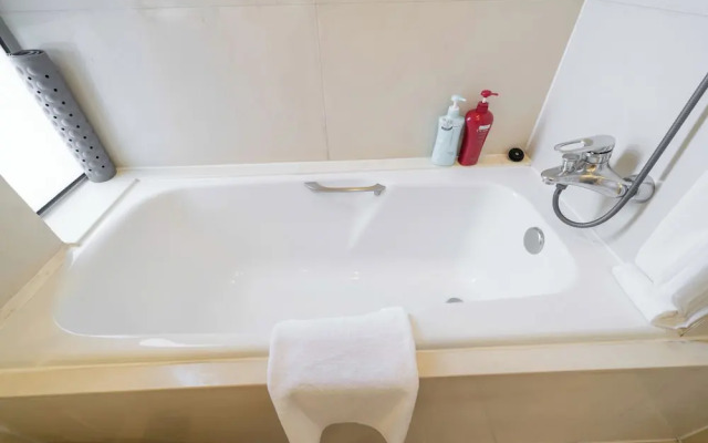 Tyms Modern 3BR 2BA Apt Near Metro