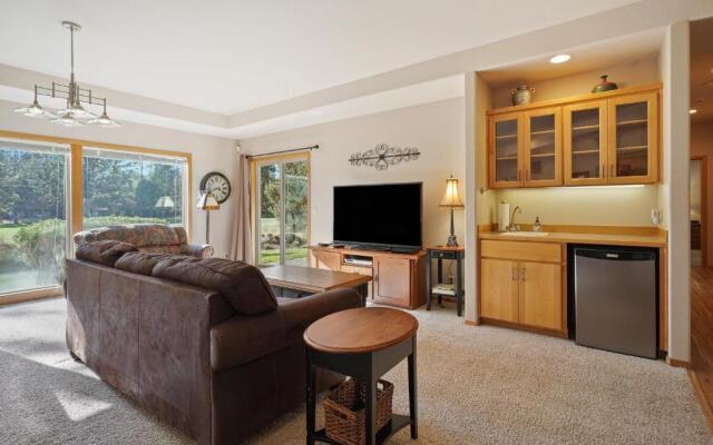 Tournament-Golf View-5BR/4BA