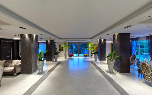 Elinotel Apolamare Hotel