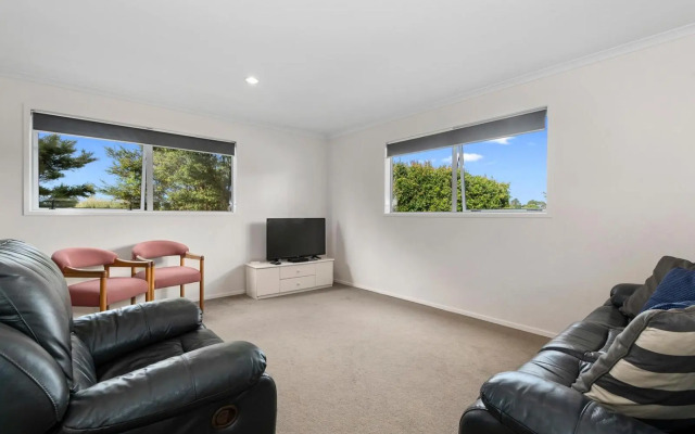 The Nautical Bach - Mangawhai Heads Holiday Home