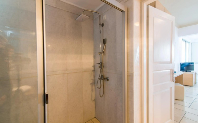 Hotel Antinea Suites & SPA