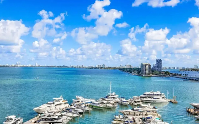 The Grand Wonder Biscayne