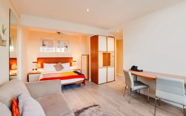 Pleasant Apartment In London Near Ismaili Center