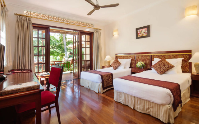 Sunny Beach Resort and Spa