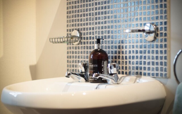 Tregoyr - 3 Bedroom Holiday Home - St Florence