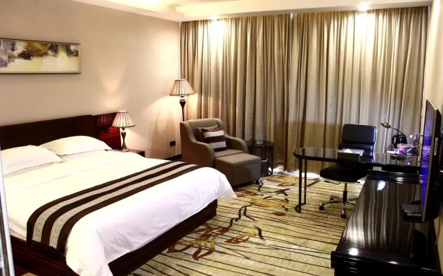 Liang Fan Holiday Inn