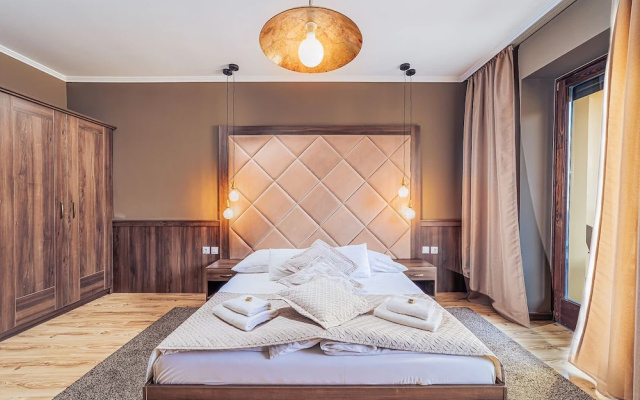 Komló Hotel Gyula