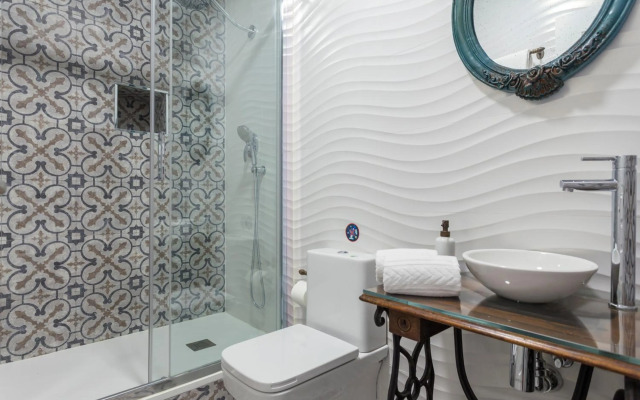 Puerta del Sol Center