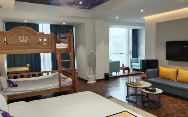 Silk Road-Fu Tea Town Boutique Homestay