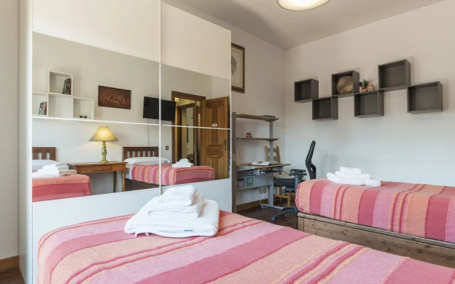 Portaportese Wooden Flat