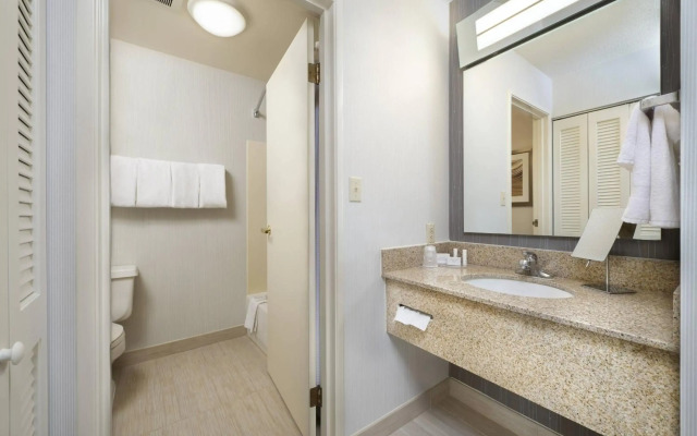 Courtyard by Marriott Mishawaka-University Area