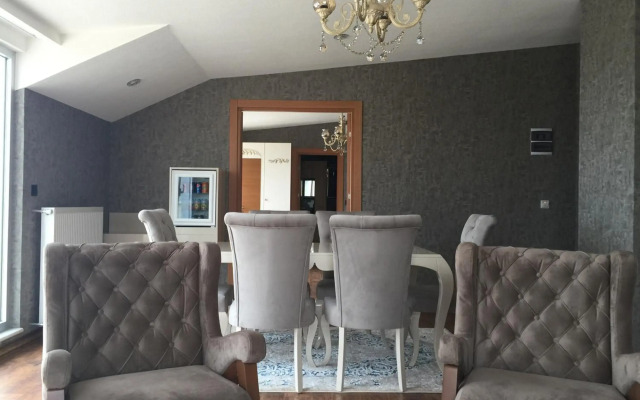 Neba Royal Hotel