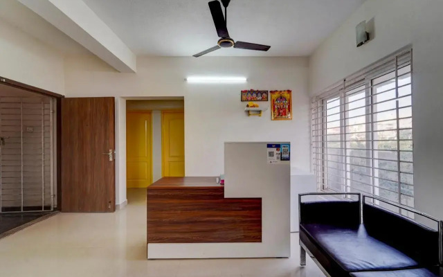 OYO Flagship 805216 Senthamizh Residency