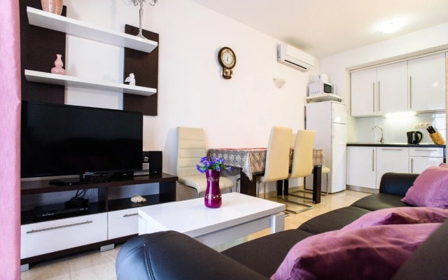 Dusa - With Pool - A2 - II kat