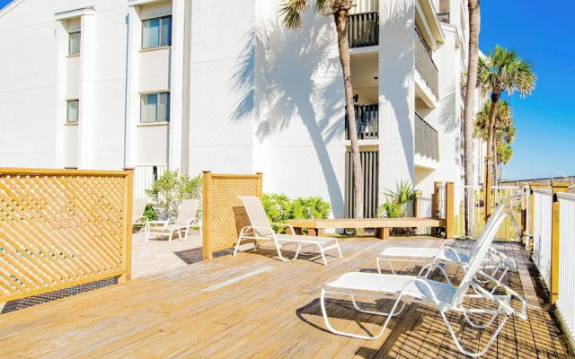 Shipwatch Surf & Yacht #301d