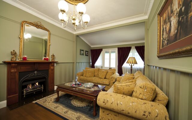 Leura Rose Cottage