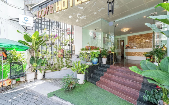 Cozrum - Love Hotel Trần Thị Nghỉ