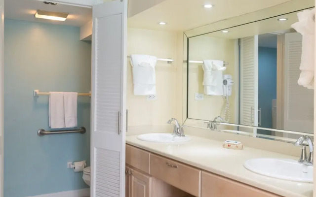 Paradise Island Beach Club Ocean View Villas