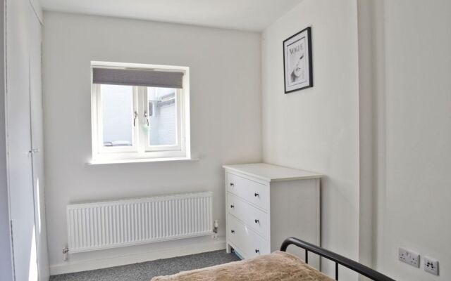 Toothbrush Apartments - Central Ipswich - Fore St - Adults Only
