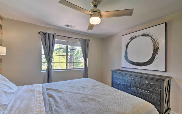 Modern Flagstaff Home w/ Bbq: Walk Downtown!