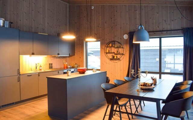 Awesome Home in Fåvang With 4 Bedrooms