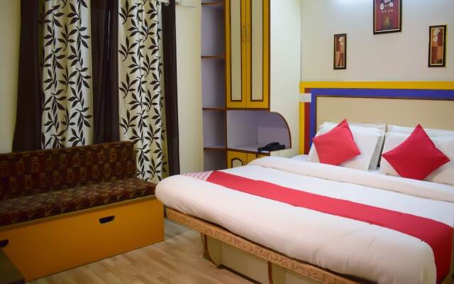 OYO 10694 Hotel Royal Inn