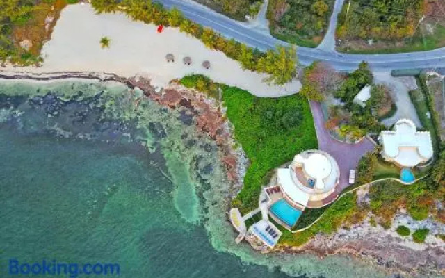 Cayman Castle & Guesthouse by Grand Cayman Villas & Condos