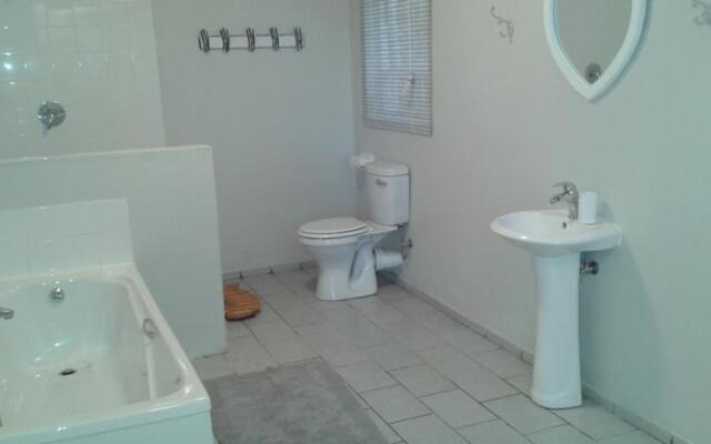 Holiday home Onrus@DuVon