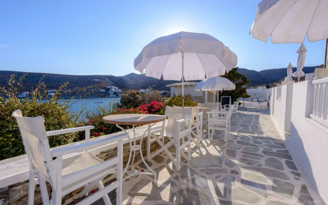 Vardia Bay Studios