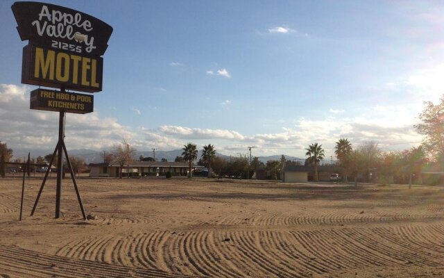Apple Valley Motel