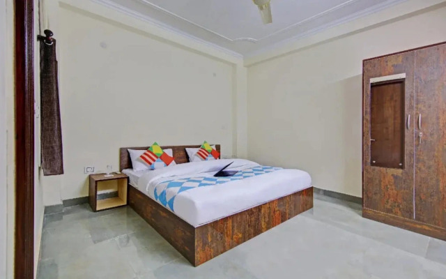 OYO Home 27597 Premium Stay