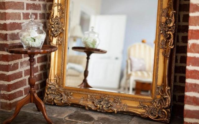 Goss Hall Bed & Breakfast