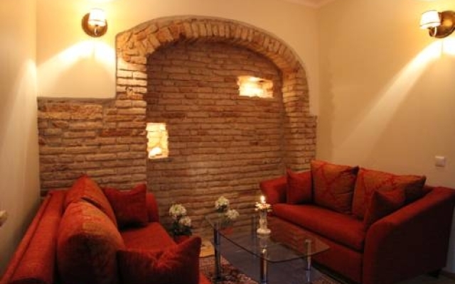 Anre Apartments
