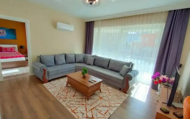 Lara Park Suites