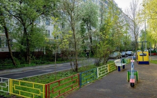 Апартаменты, ул. Профсоюзная, 140, к. 1