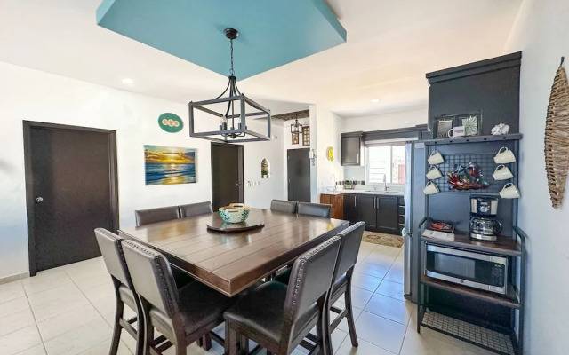 Modern 3BR Family Escape