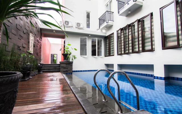 Marrakesh Inn