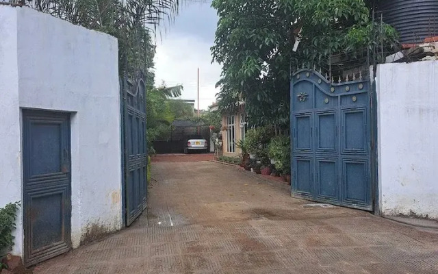 Rofty Vacation Home Utawala