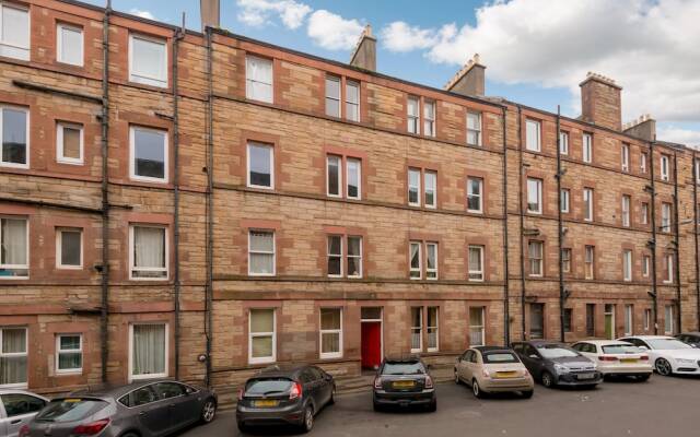 Silver Lining Apartment near Holyrood